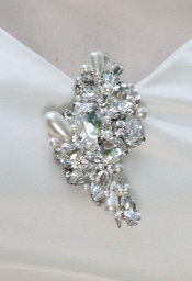 couture bridal and wedding brooches